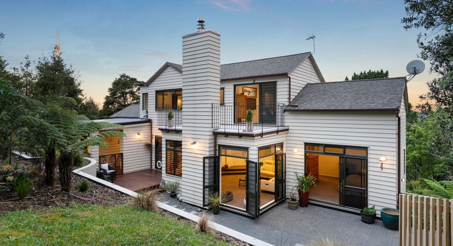  at 11 Hobson Heights Road, Albany, North Shore City, Auckland