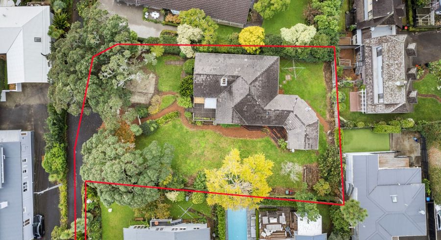  at 35 Waiatarua Road, Remuera, Auckland