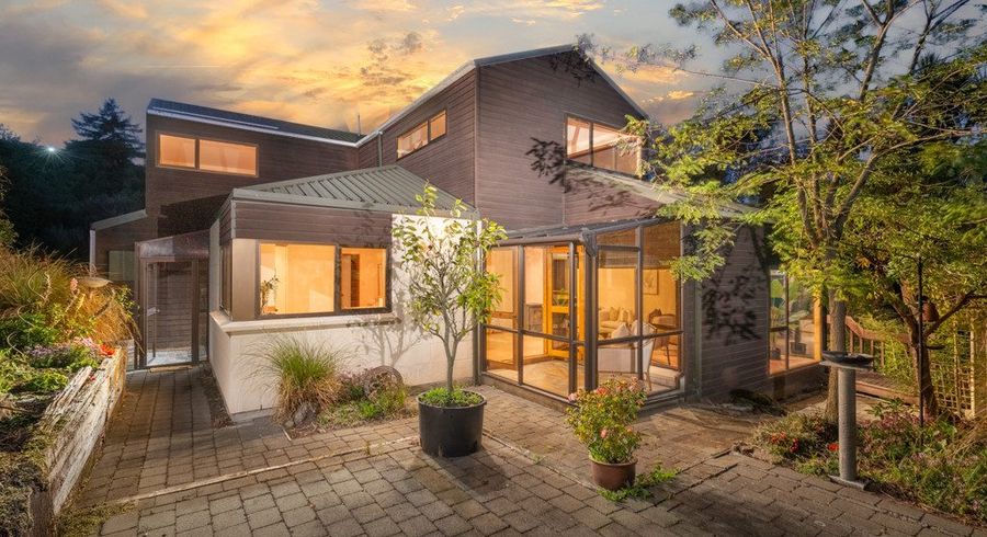  at 17 Kiteroa Place, Cashmere, Christchurch