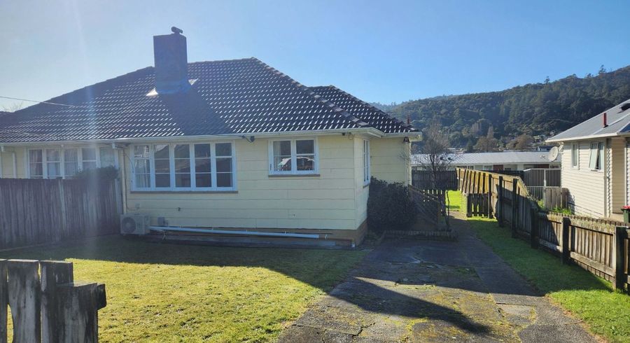  at 32 Bird Grove, Stokes Valley, Lower Hutt