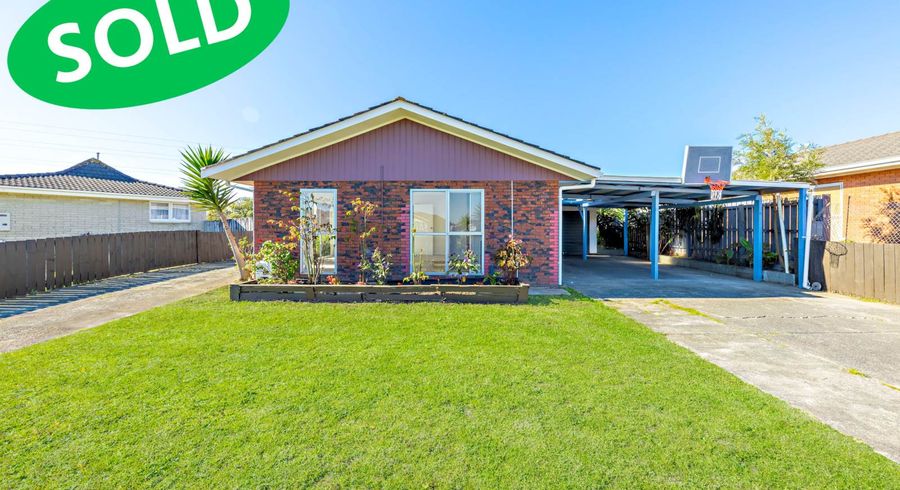  at 68 Chelburn Crescent, Mangere East, Auckland
