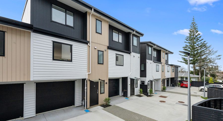  at 4 & 7-12/13 Arawa Street, New Lynn, Waitakere City, Auckland