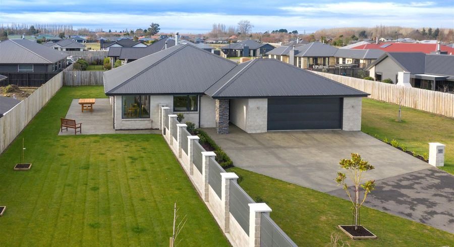  at 20 Whiteoak Grove, Tinwald, Ashburton