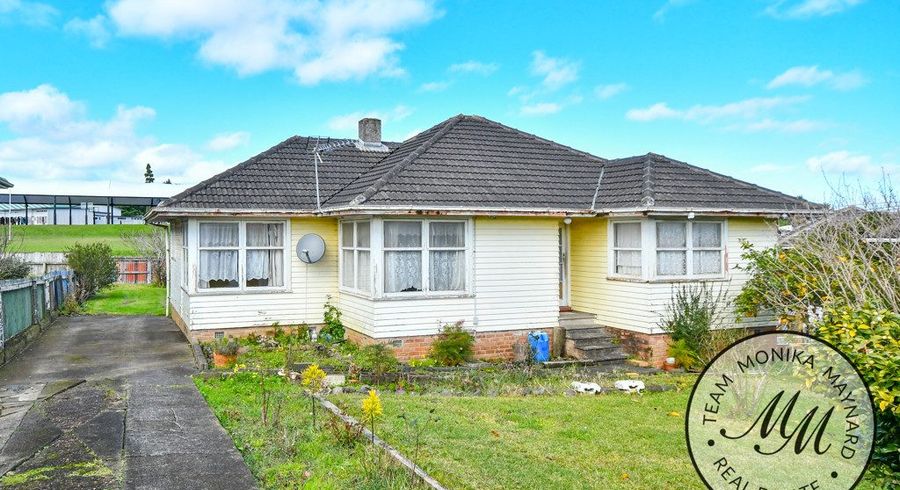  at 29 Raglan Street, Mangere East, Auckland