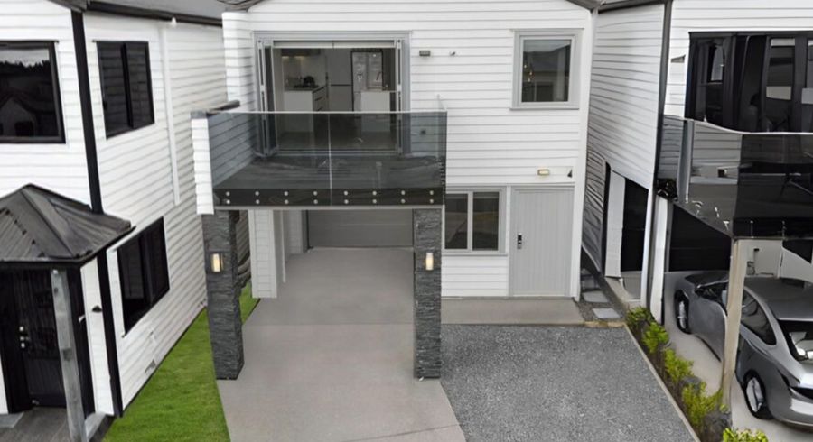  at 82 Joseph Street, Flat Bush, Manukau City, Auckland