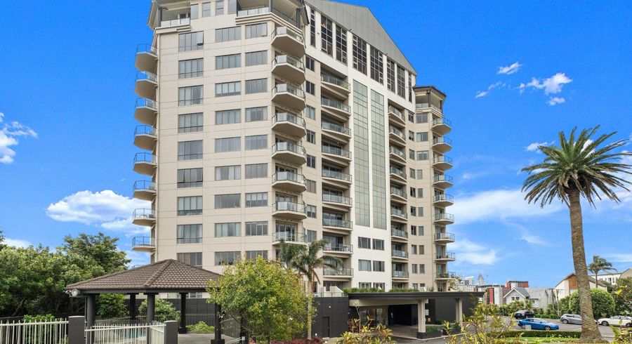  at 1005/135 Phoenix Gardens, Grafton Road, Grafton, Auckland City, Auckland