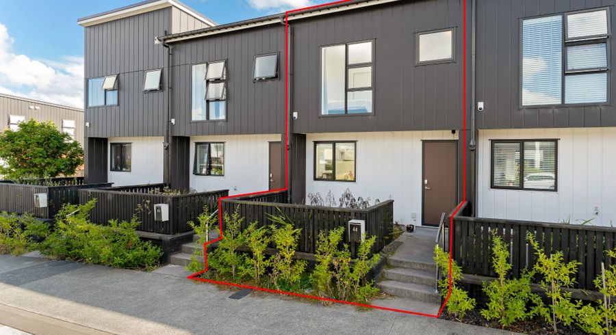  at 44 Manarini Road, Westgate, Waitakere City, Auckland