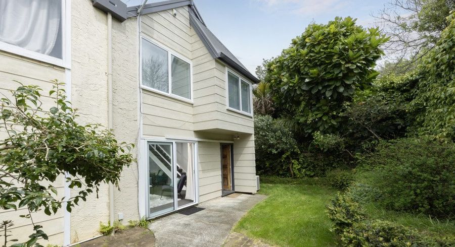  at 3/1 Grotto Street, Te Papapa, Auckland