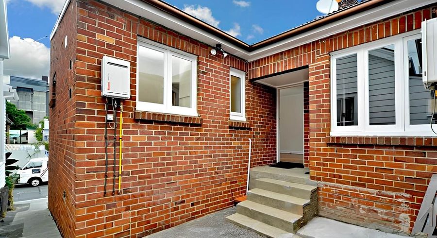  at 1/66 Seafield View Road, Grafton, Auckland City, Auckland
