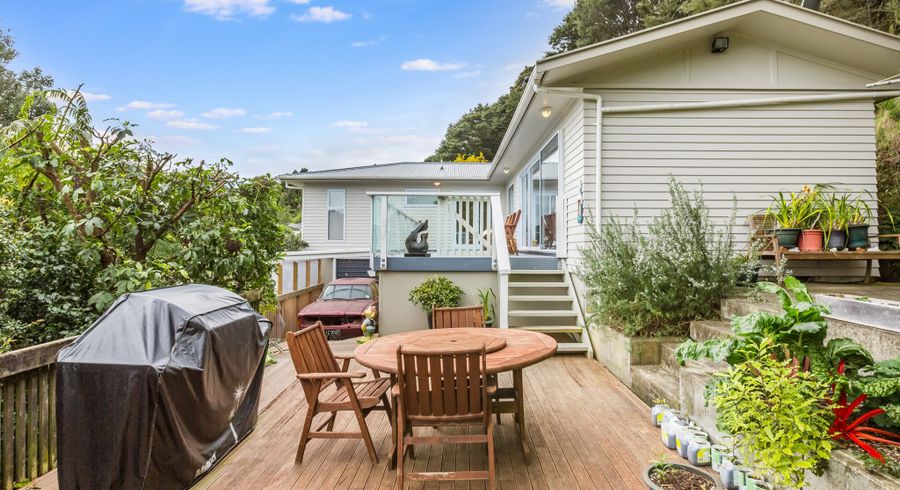  at 10 Faris Crescent, Wainuiomata, Lower Hutt