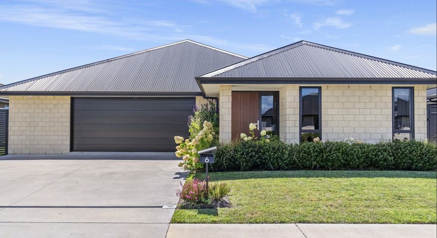  at 6 Karearea Drive, Coastlands, Whakatane