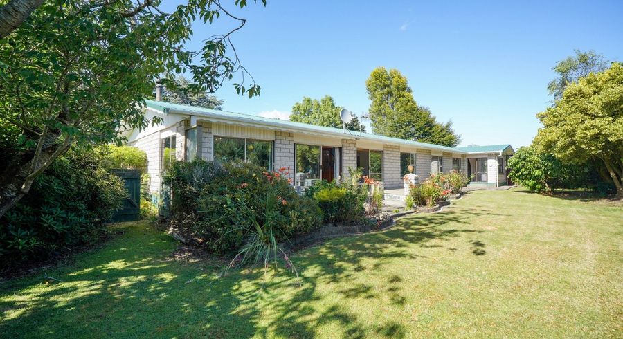  at 195 Oteramika Road, Seaward Bush, Invercargill