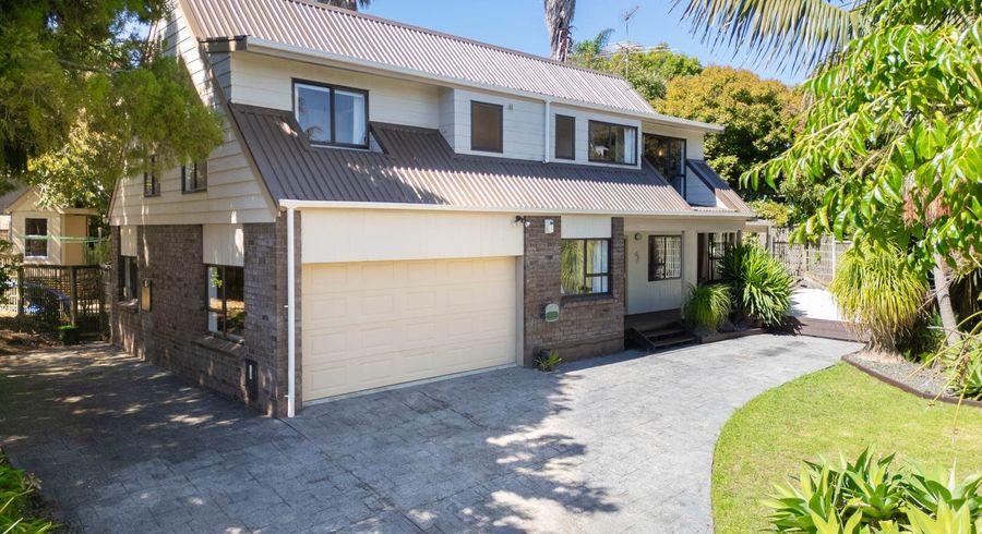  at 5 Gleneagles Grove, Wattle Downs, Manukau City, Auckland