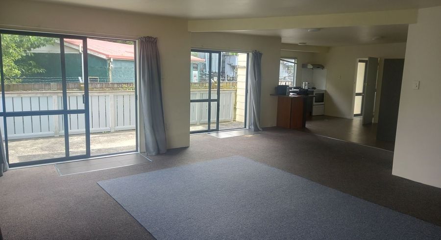  at 3A Mungavin Avenue, Ranui Heights, Porirua, Wellington