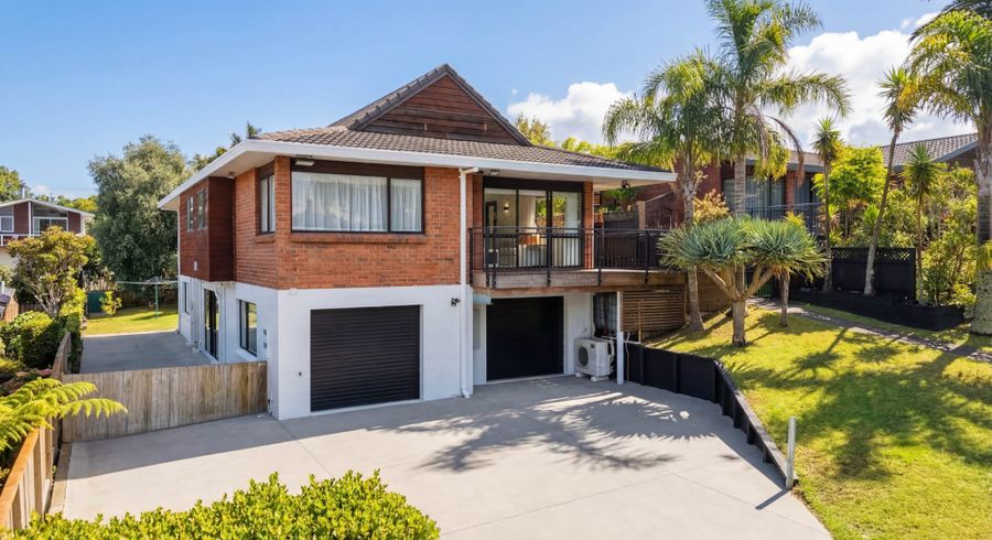  at 5 Vintage Drive, Henderson, Waitakere City, Auckland