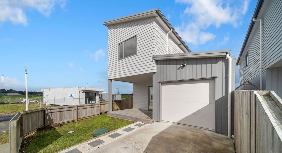  at 3 Farranfore Road, Opaheke, Papakura, Auckland