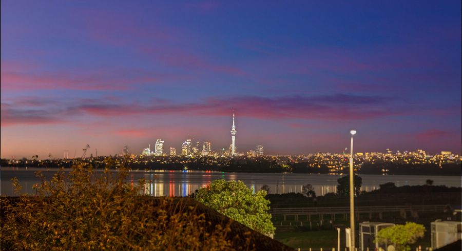  at 4 Toru Street, Te Atatu Peninsula, Waitakere City, Auckland