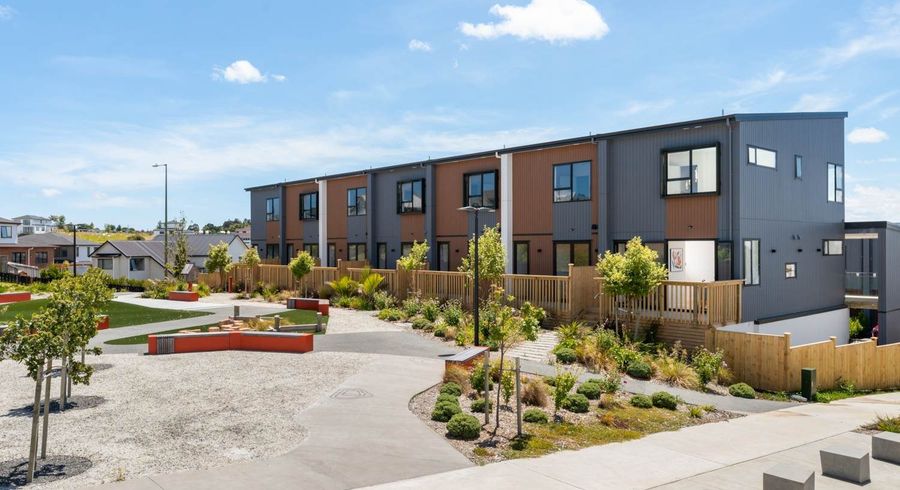  at 13 Heketara Way, Massey, Waitakere City, Auckland