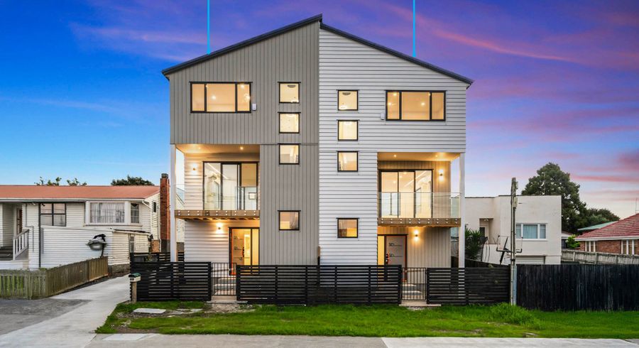  at 1/16 Binsted Road, New Lynn, Waitakere City, Auckland