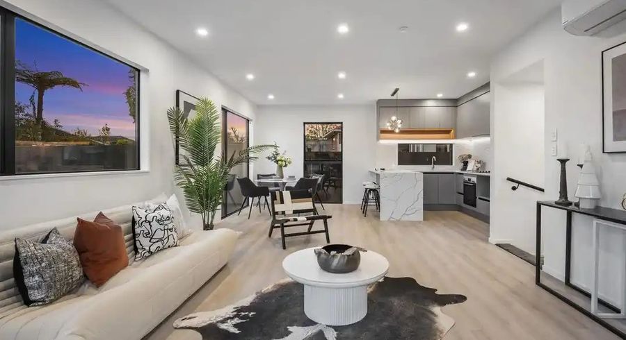  at 10 Boyd Avenue, Royal Oak, Auckland City, Auckland