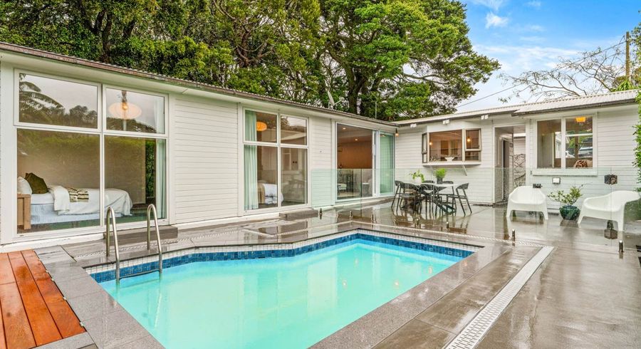  at 216 Onewa Road, Birkenhead, North Shore City, Auckland