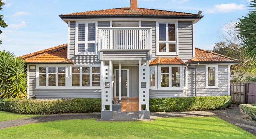 at 4 Village Way, Ardmore, Papakura