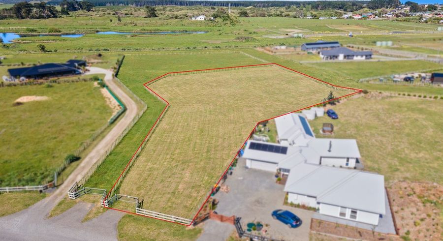  at 16 Mowhia Grove, Waitarere Beach, Horowhenua, Manawatu / Whanganui