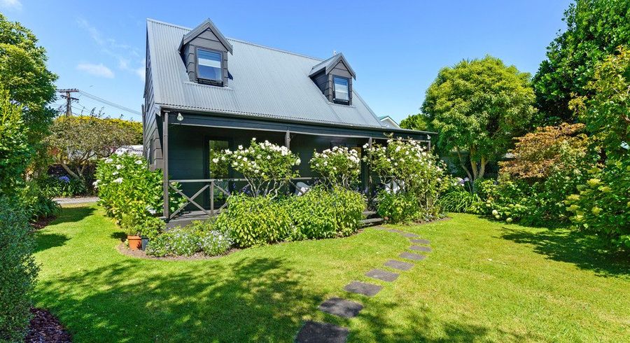  at 3 Henare Street, Waikanae Beach, Waikanae