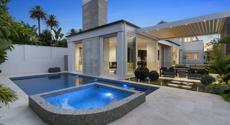  at 15 Hamilton Road, Herne Bay, Auckland City, Auckland