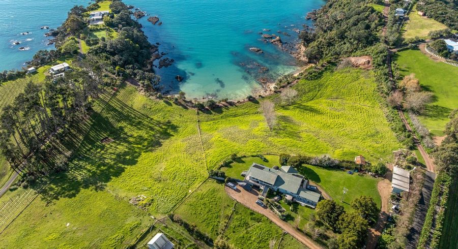  at 54 Korora Road, Oneroa, Waiheke Island, Auckland