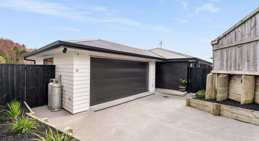  at 32 Puhirake Crescent, Pyes Pa, Tauranga, Bay Of Plenty