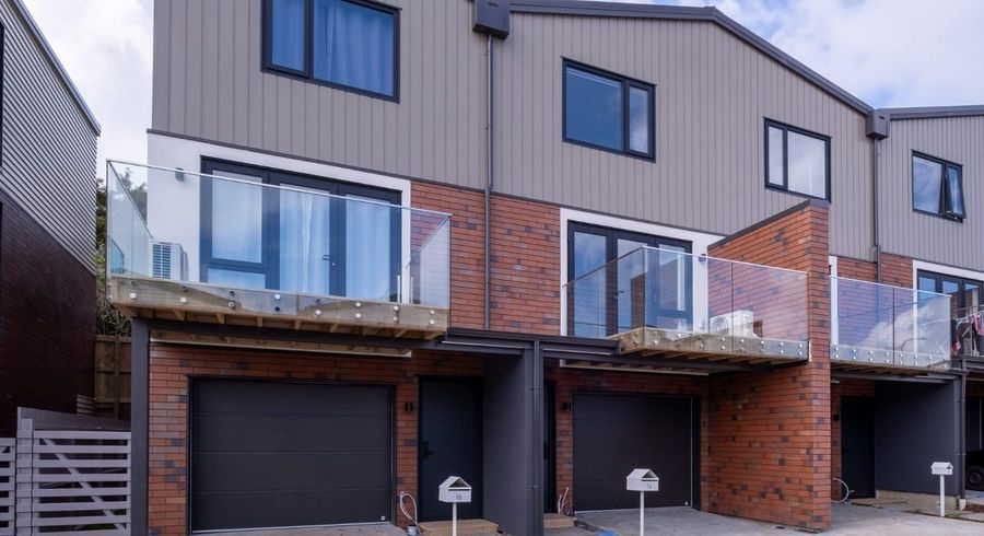  at 14 Te Toka Ika Lane, Mangere, Manukau City, Auckland