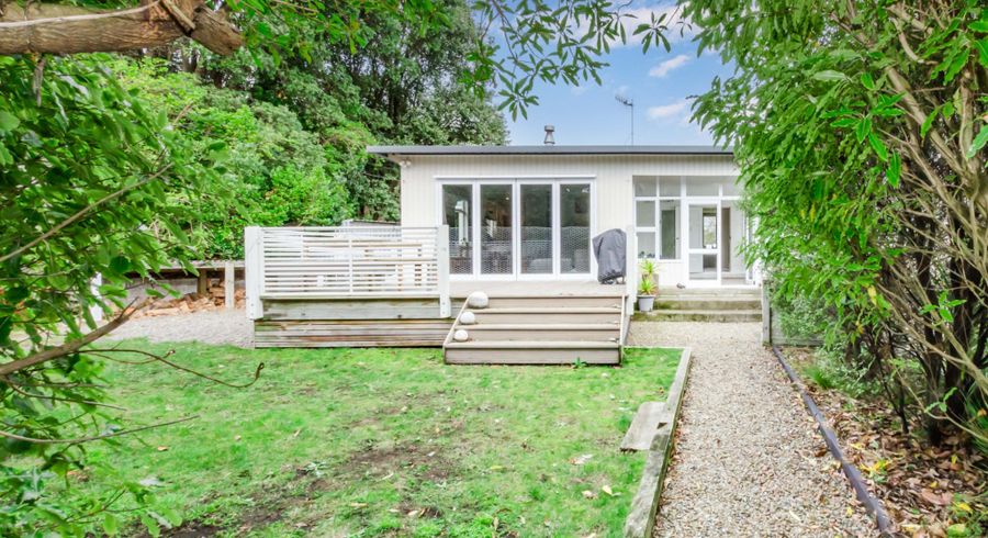  at 8 Ngaio Road, Raumati Beach, Paraparaumu