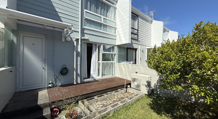  at 14/4 Dr Taylor Terrace, Johnsonville, Wellington