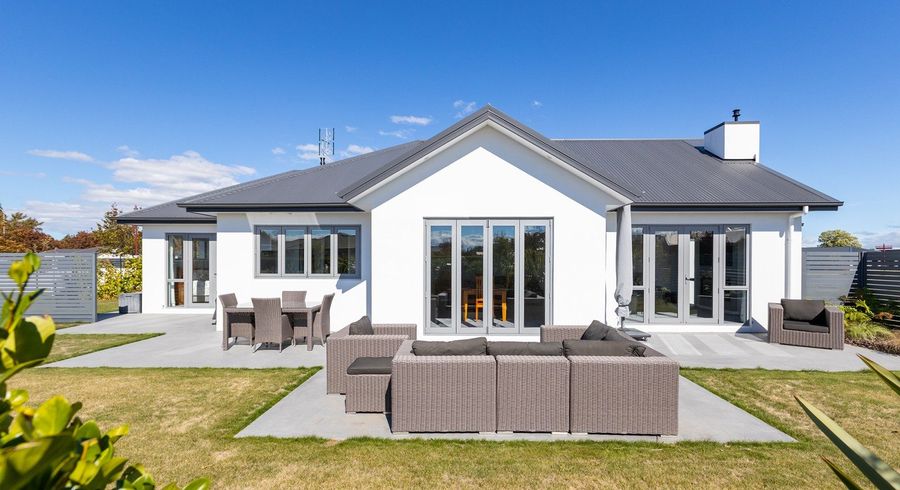  at 2B Cashmere Oaks Drive, Lansdowne, Masterton
