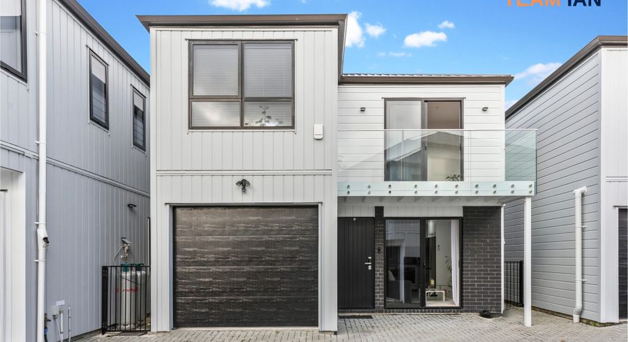  at 19C Farwood Drive, Henderson, Waitakere City, Auckland