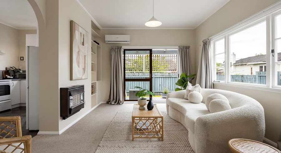  at 16A Bains Avenue, Hamilton East, Hamilton
