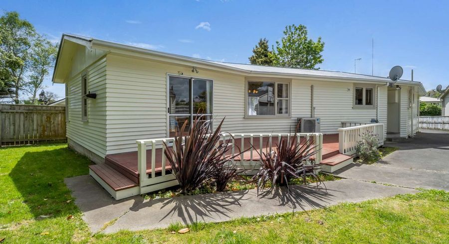  at 14 Antrim Place, Hokowhitu, Palmerston North, Manawatu / Whanganui