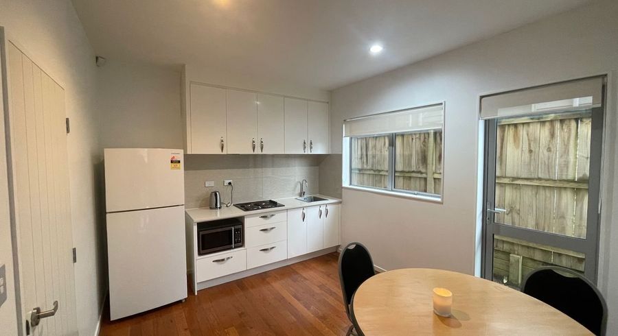  at 5 Beltany Drive, Flat Bush, Manukau City, Auckland