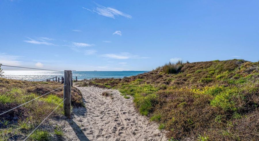  at 1/186 Marine Parade, Mount Maunganui, Tauranga, Bay Of Plenty
