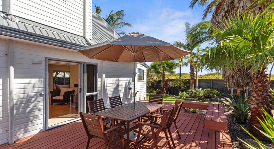  at 338 Papamoa Beach Road, Papamoa Beach, Tauranga, Bay Of Plenty