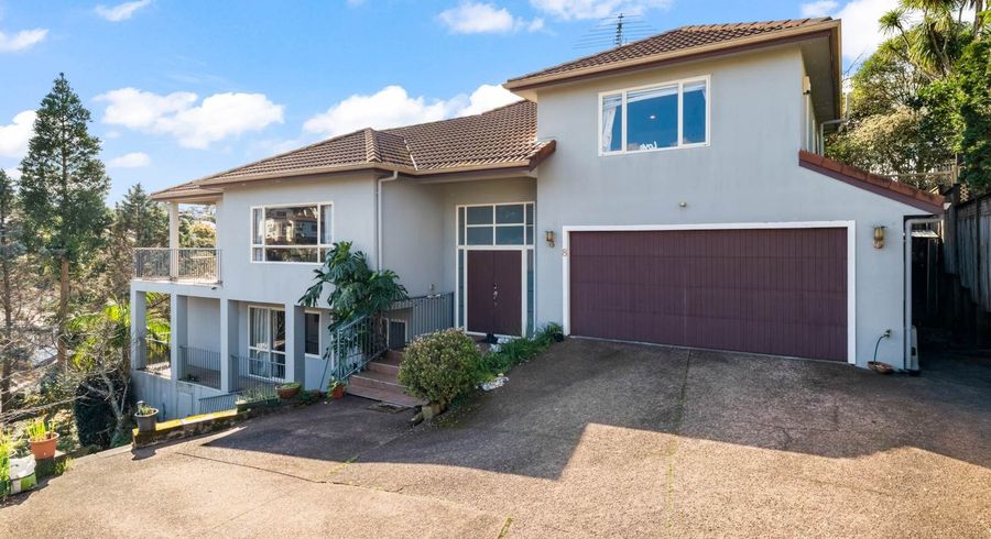  at 8 Ridge Valley Drive, Browns Bay, North Shore City, Auckland