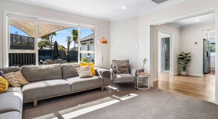  at 14 Centaurus Road, Cashmere, Christchurch City, Canterbury