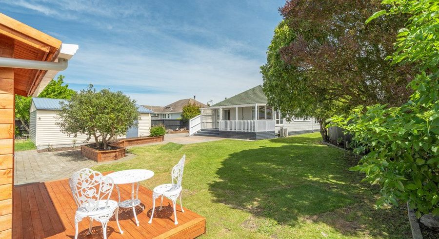  at 22 Lambeth Crescent, Northcote, Christchurch