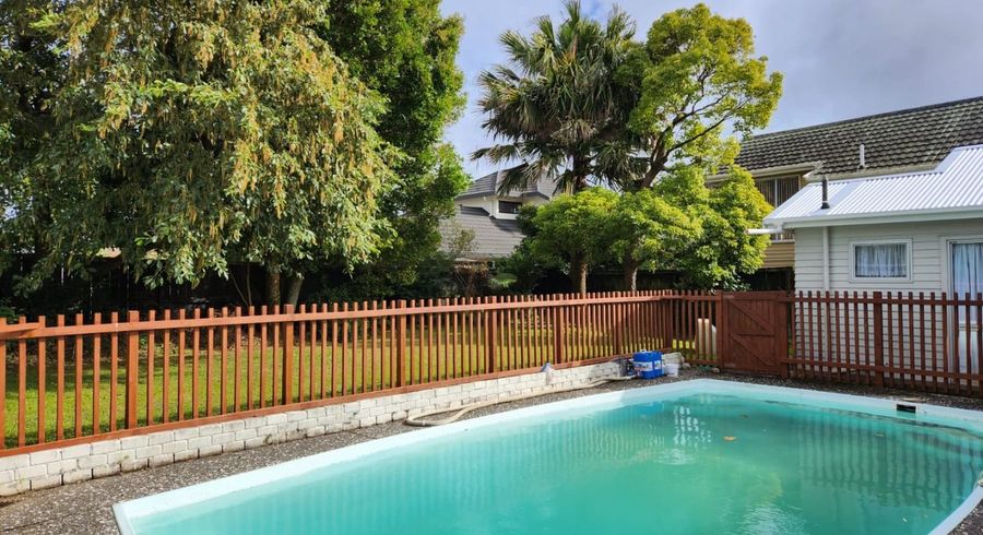  at 2/1569 Great North Road, Waterview, Auckland City, Auckland