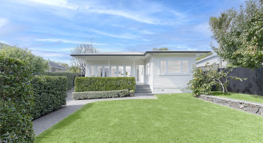  at 272 Sandringham Road, Sandringham, Auckland