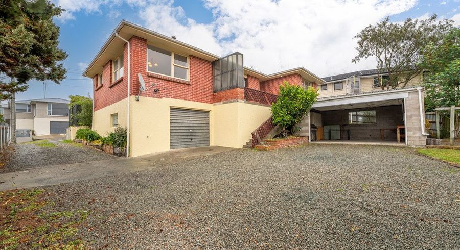  at 16 Totara Place, Highfield, Timaru
