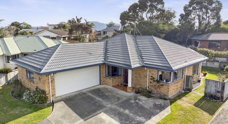  at 18 Sunburst Court, Paraparaumu Beach, Kapiti Coast, Wellington