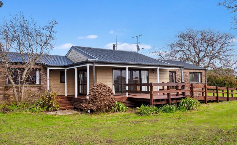  at 17 East Bank Road, Thornton, Whakatane