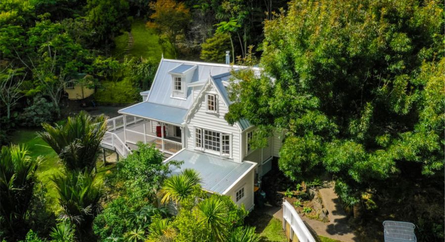  at 354 Wairere Road, Henderson